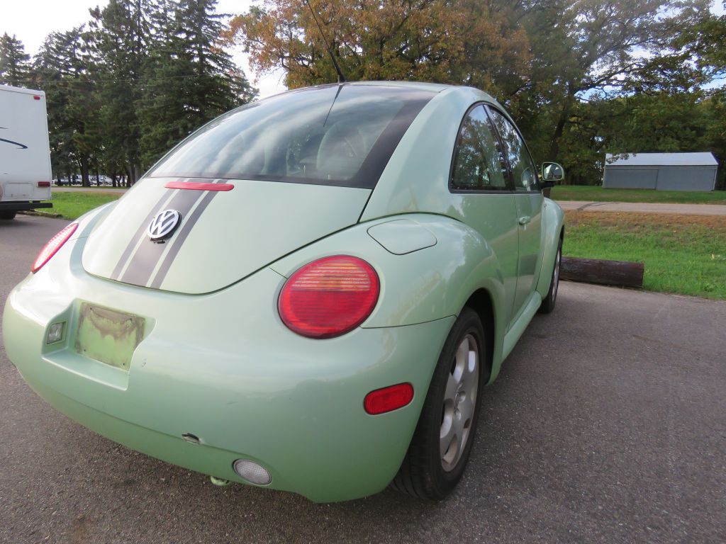 2000 Volkswagen Beetle Image 6
