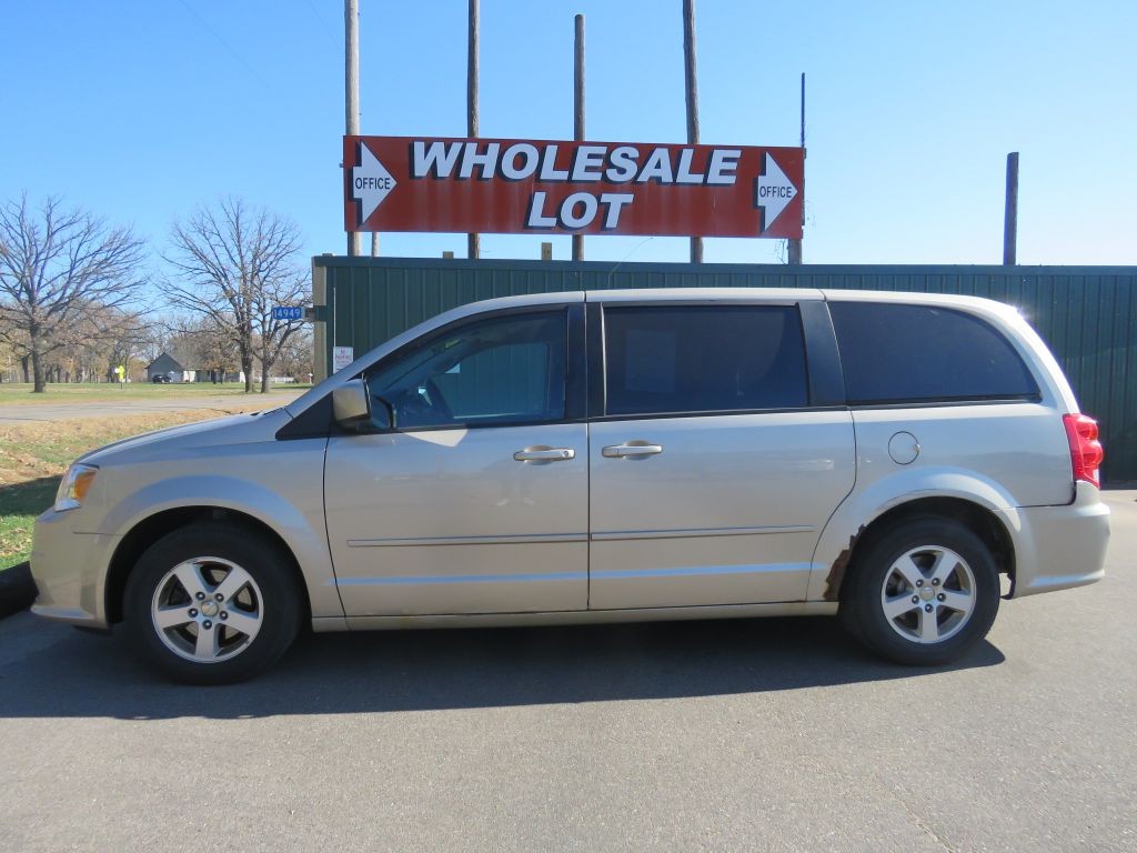 2013 Dodge Grand Caravan Image 1