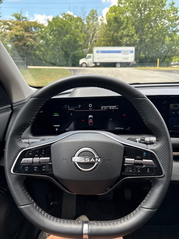 2023 Nissan Ariya Image 21