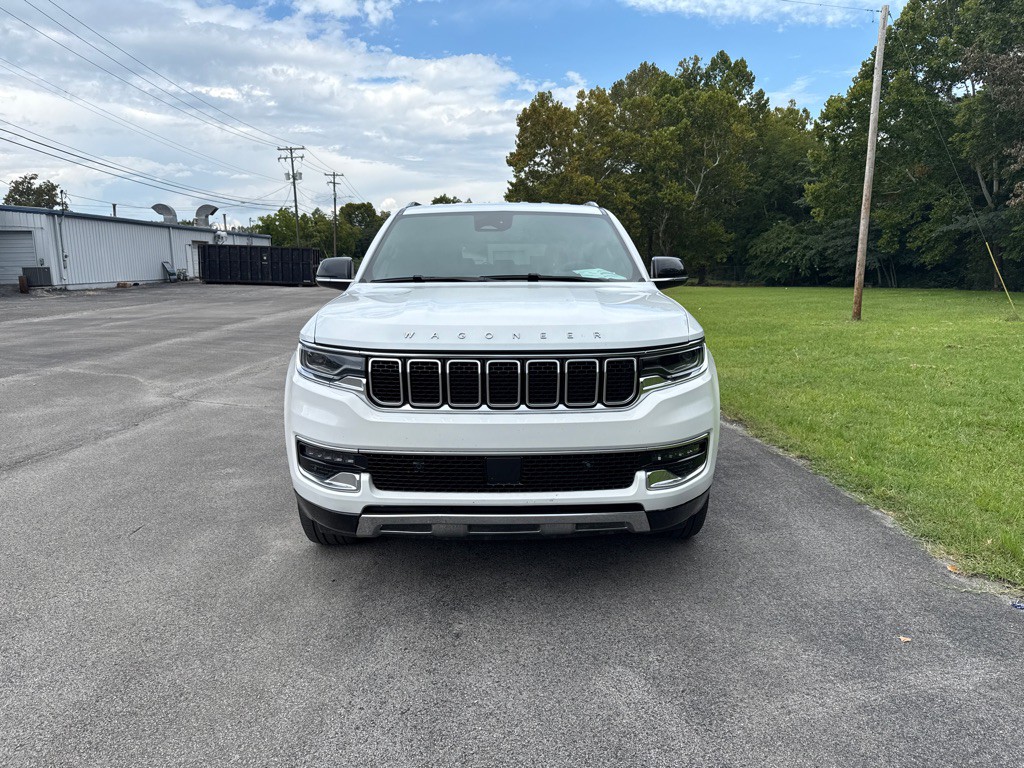 2024 Jeep Wagoneer Image 8