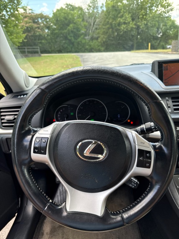 2012 Lexus CT Image 18