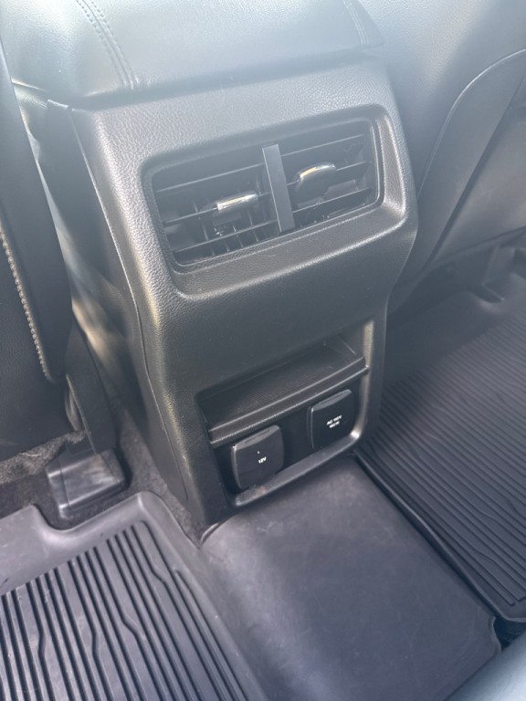 2019 Ford Edge Image 15