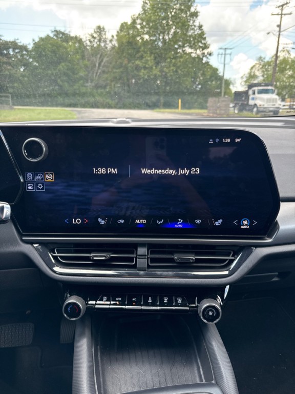 2024 Chevrolet Equinox Image 17