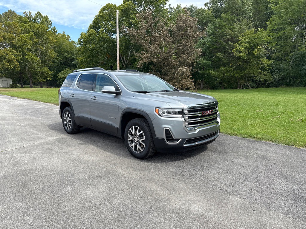 2023 GMC Acadia Image 1