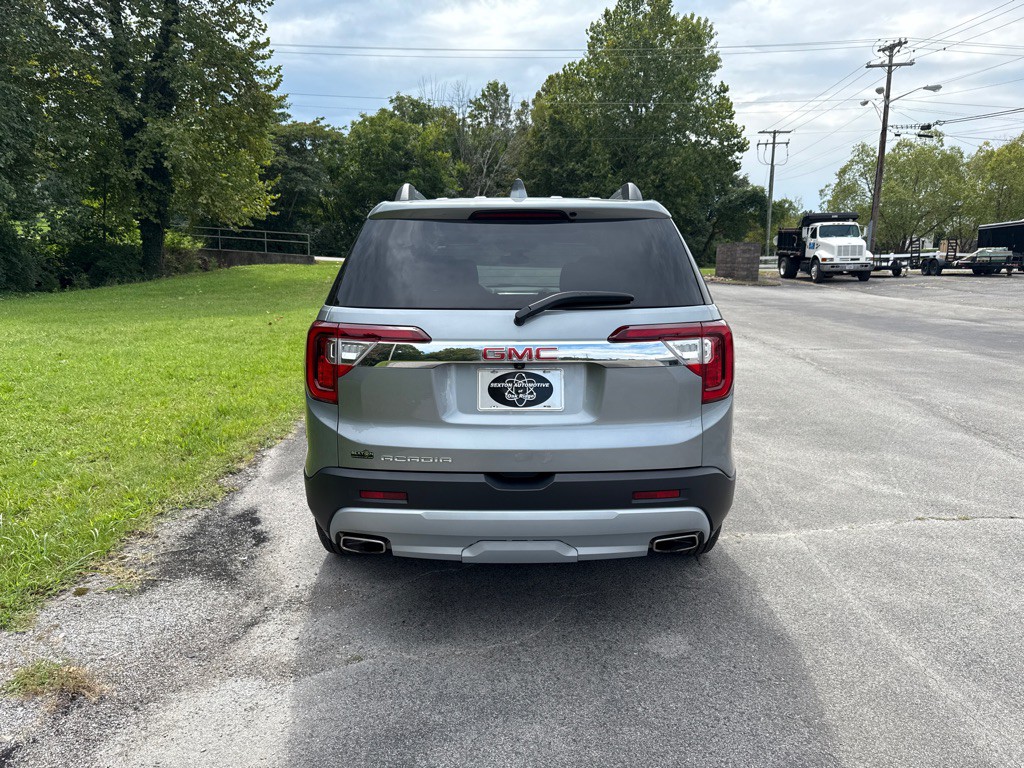 2023 GMC Acadia Image 4