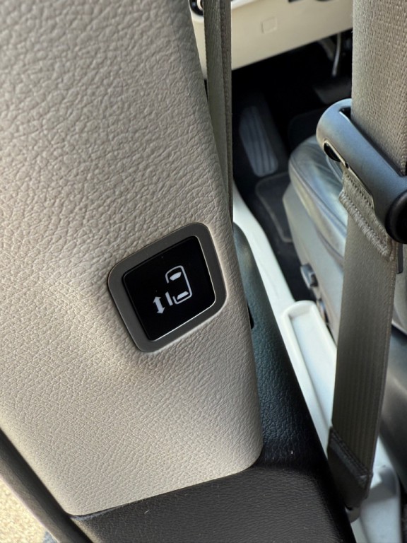 2022 Chrysler Pacifica Image 13