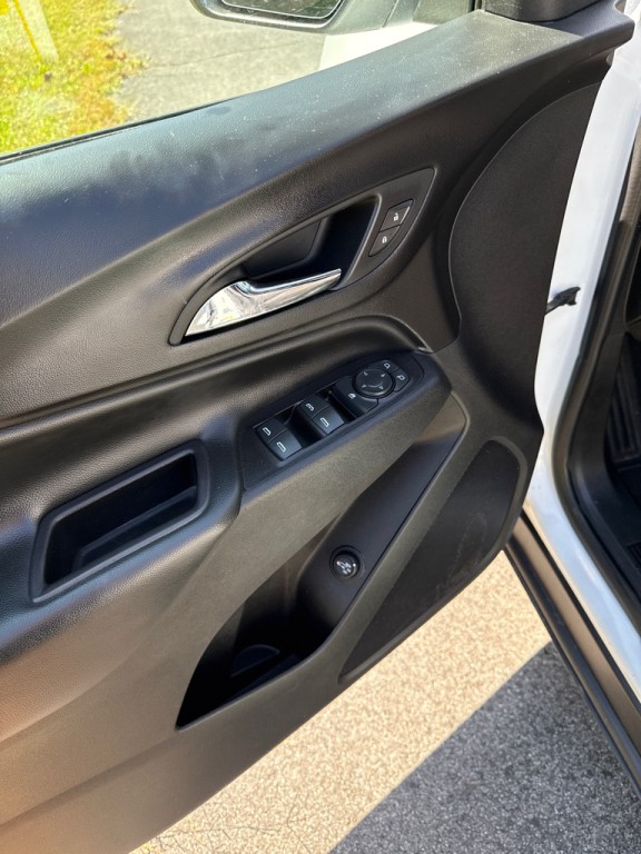 2020 Chevrolet Equinox Image 15