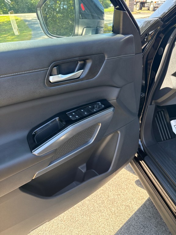 2025 Nissan Pathfinder Image 16