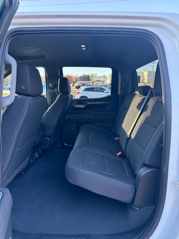 2025 Chevrolet Silverado 1500 Image 11