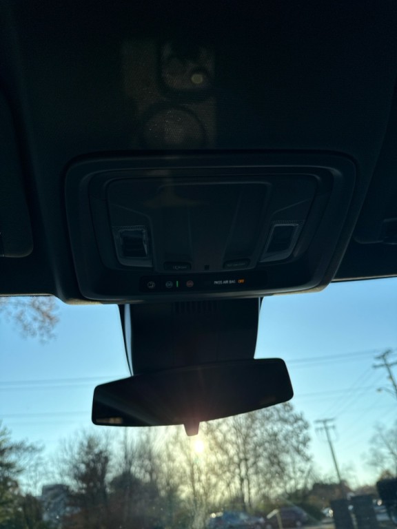 2025 Chevrolet Silverado 1500 Image 18