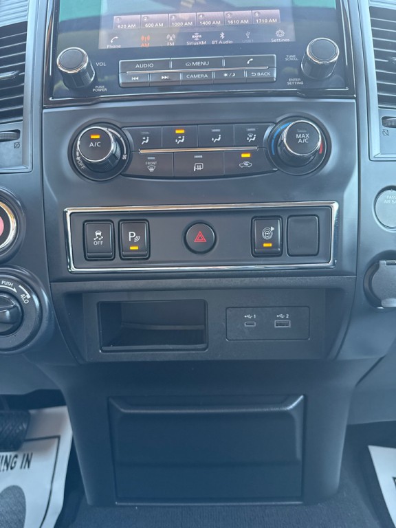 2024 Nissan Titan Image 16