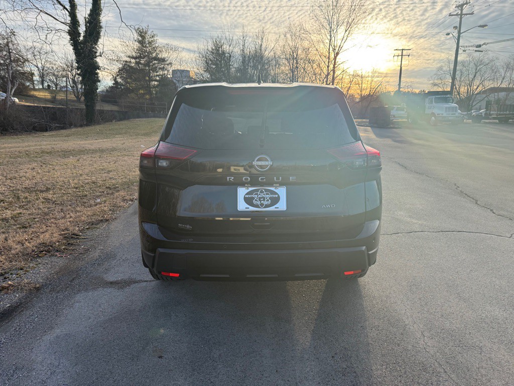 2025 Nissan Rogue Image 4