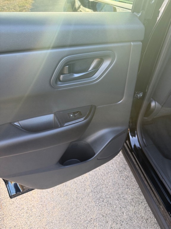 2025 Nissan Rogue Image 10