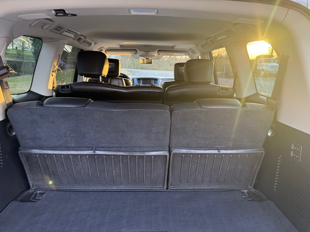 2018 Nissan Armada Image 11