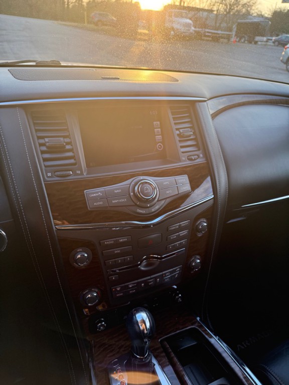 2018 Nissan Armada Image 20