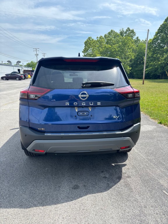 2023 Nissan Rogue Image 2