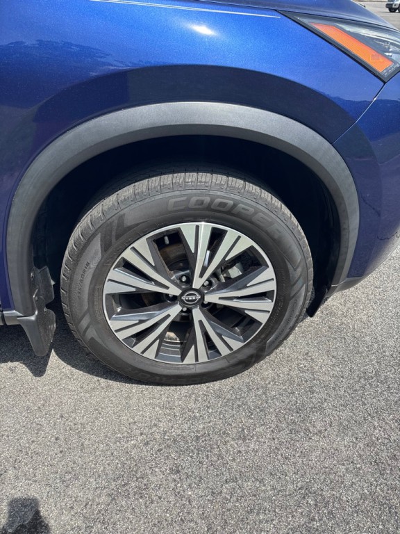 2023 Nissan Rogue Image 4
