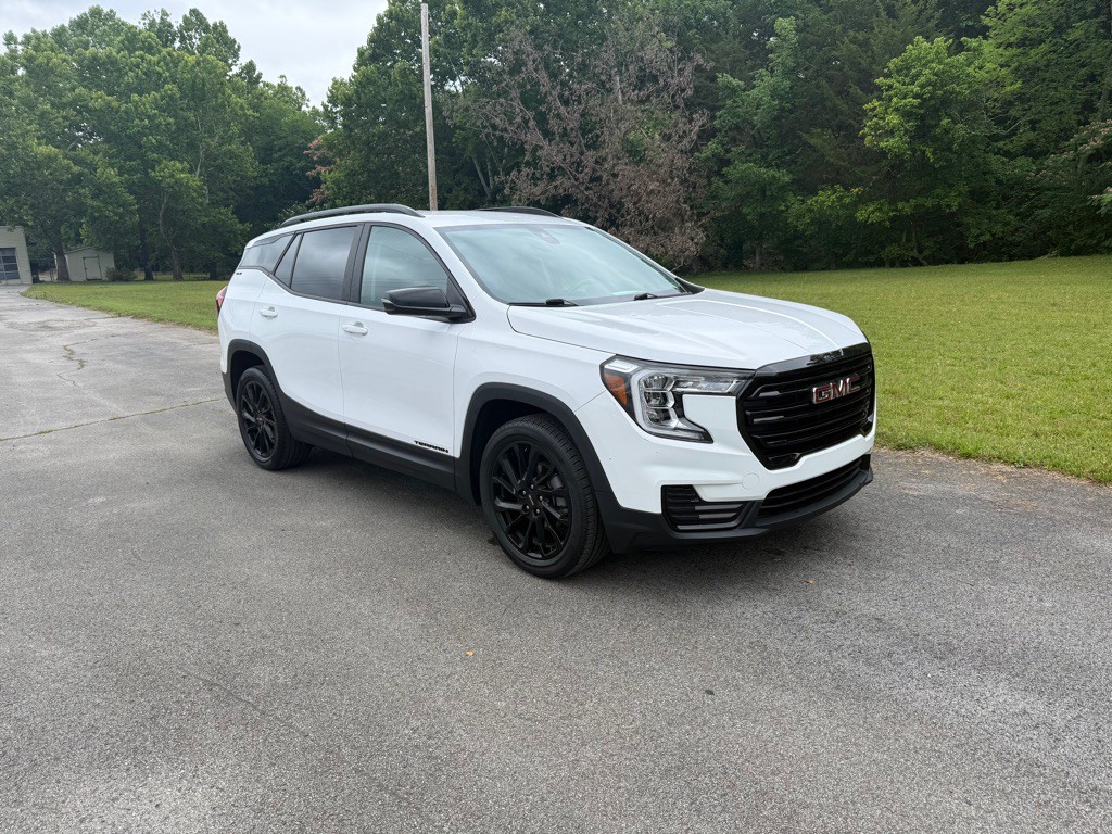 2023 GMC Terrain Image 1