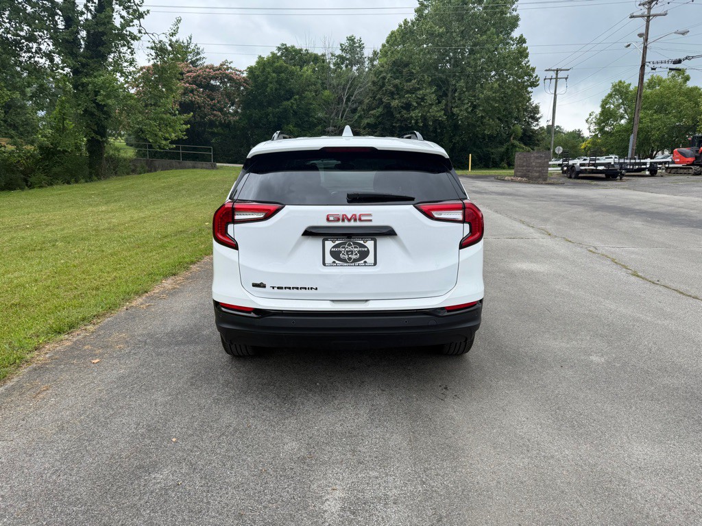 2023 GMC Terrain Image 4
