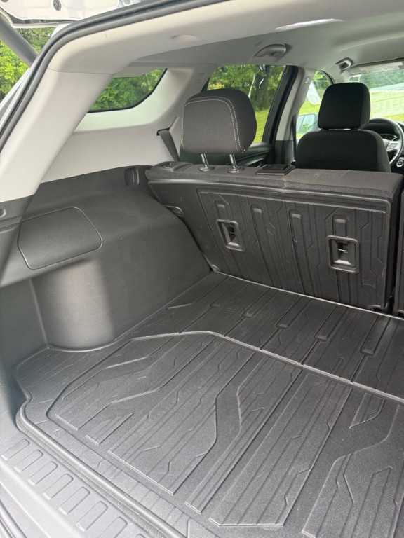 2023 GMC Terrain Image 10