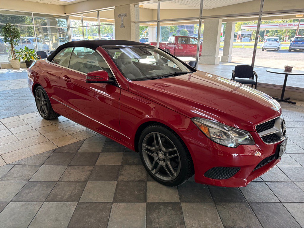 2015 Mercedes-Benz E-Class Image 5
