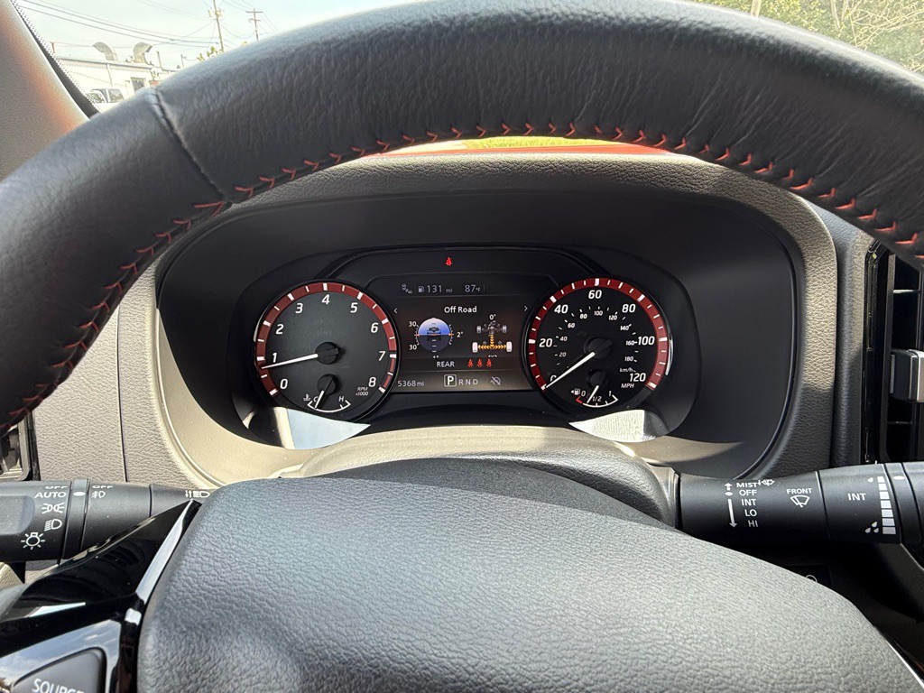 2025 Nissan Frontier Image 15