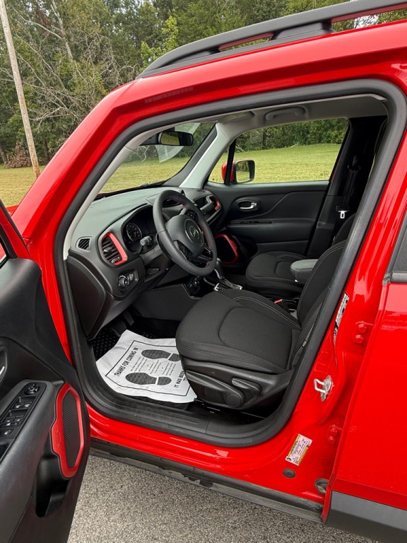 2022 Jeep Renegade Image 7