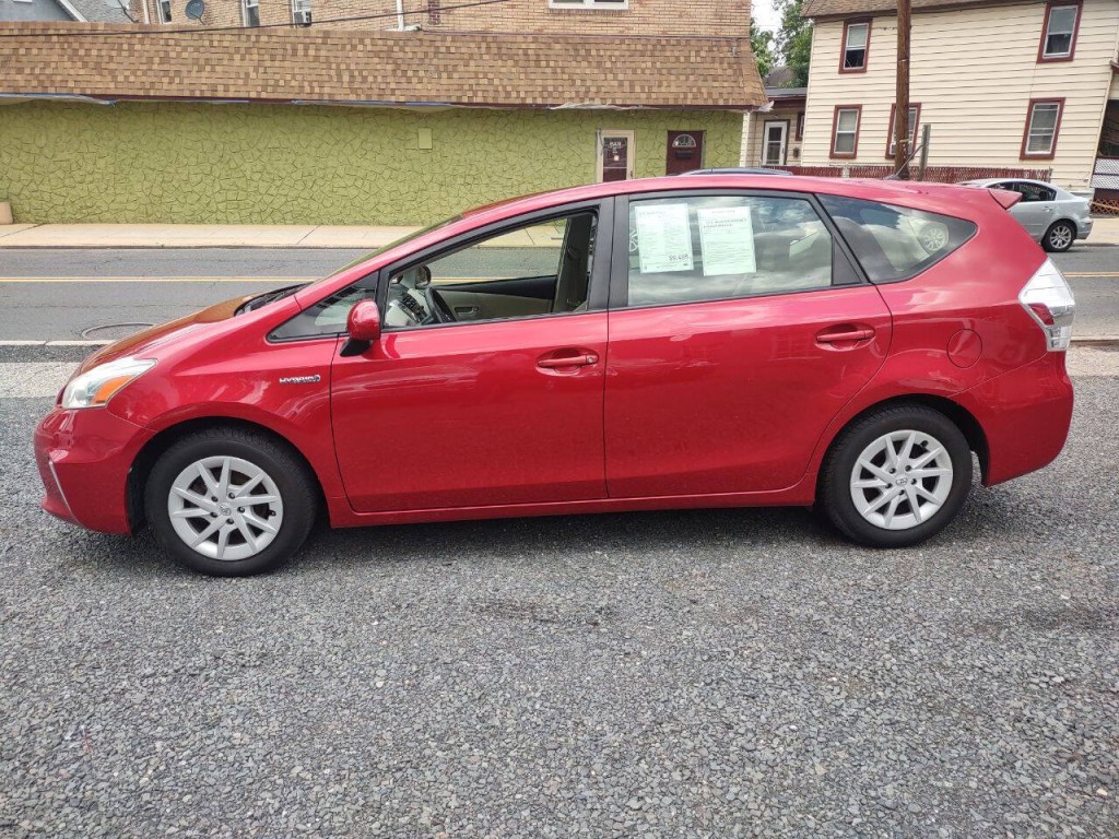 2012 Toyota Prius Image 1