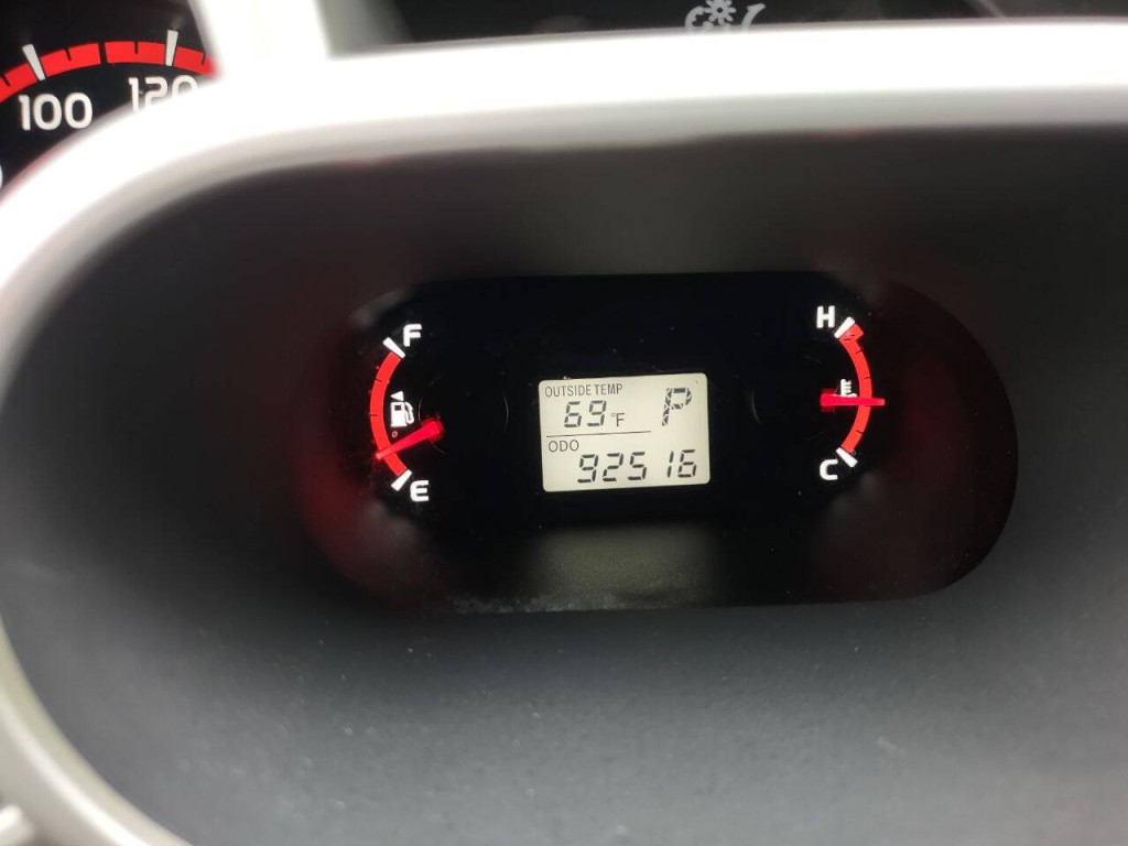 2009 Pontiac Vibe Image 13