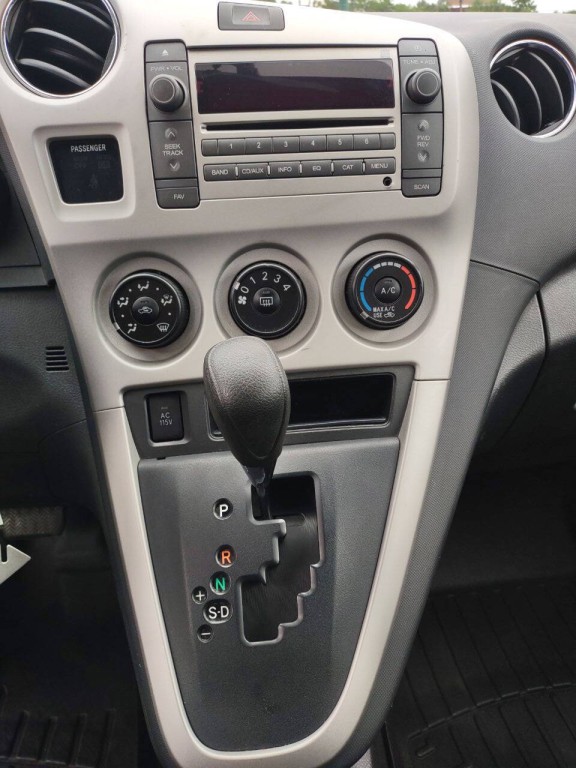 2009 Pontiac Vibe Image 14