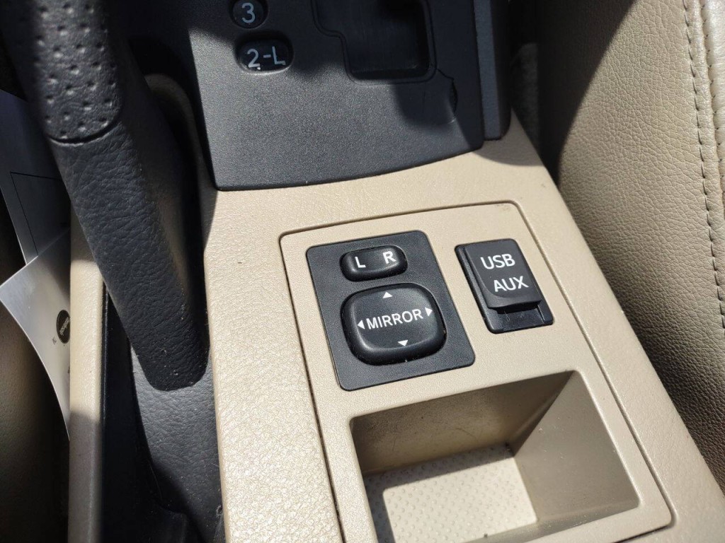 2012 Toyota Rav4 Image 17
