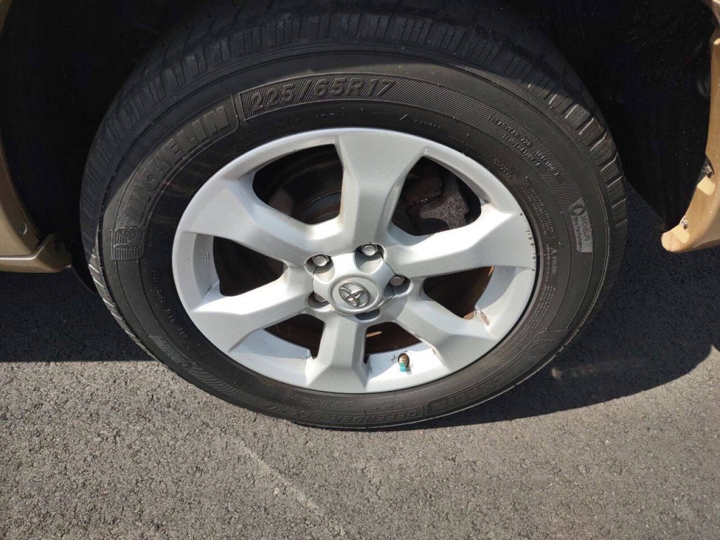 2012 Toyota Rav4 Image 31