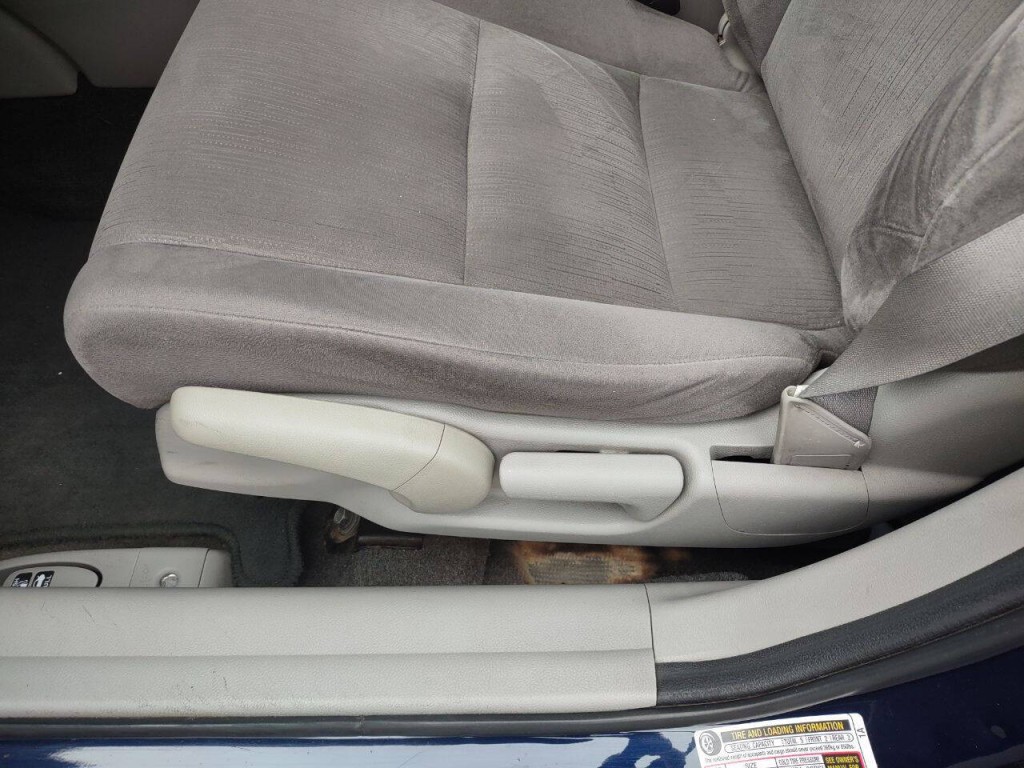 2011 Honda Accord Image 11