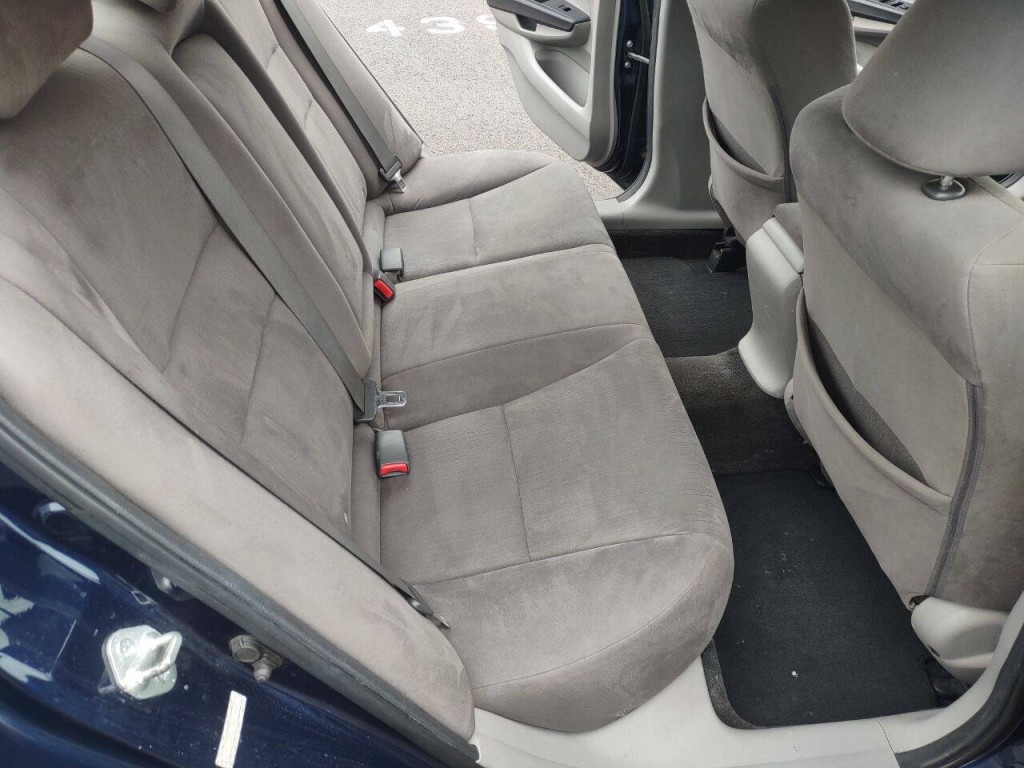2011 Honda Accord Image 16