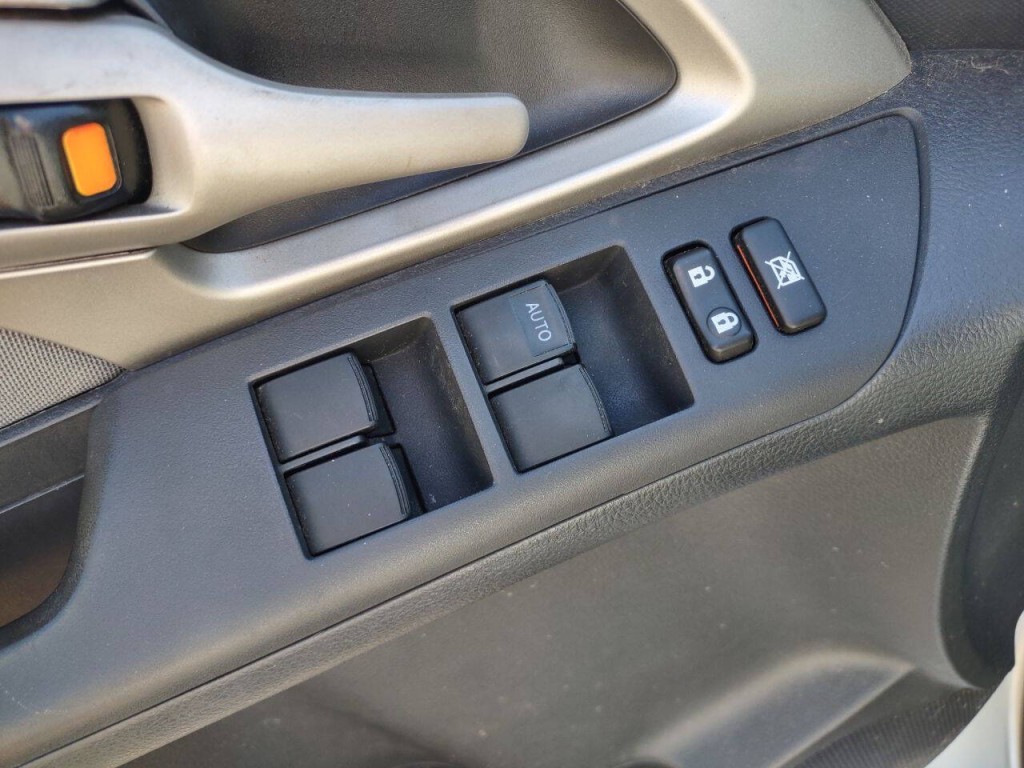 2009 Toyota Matrix Image 12
