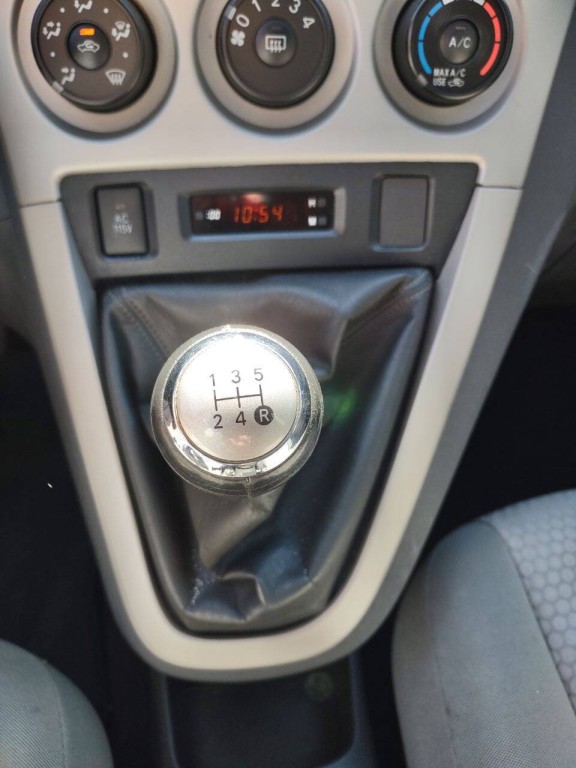 2009 Toyota Matrix Image 17