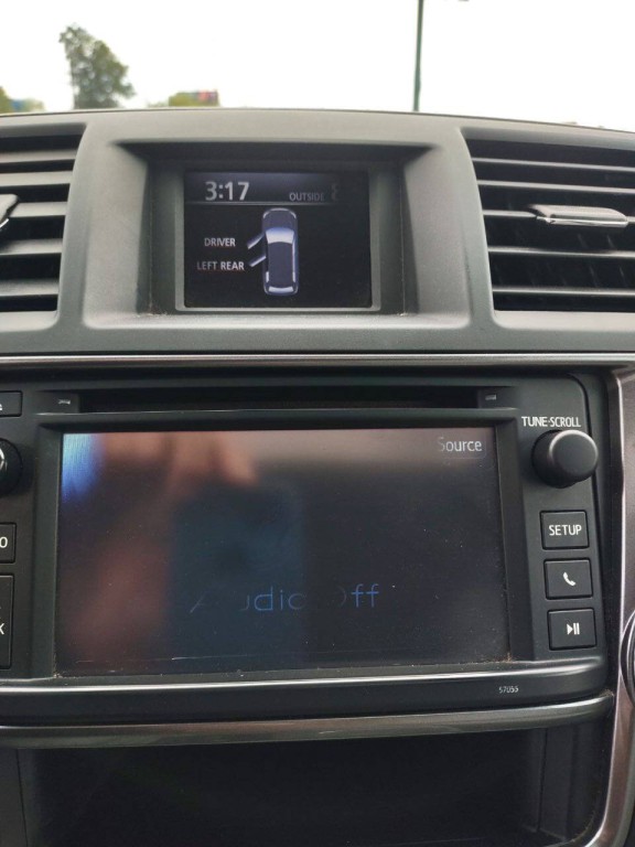 2013 Toyota Highlander Image 20