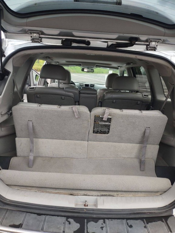 2013 Toyota Highlander Image 28