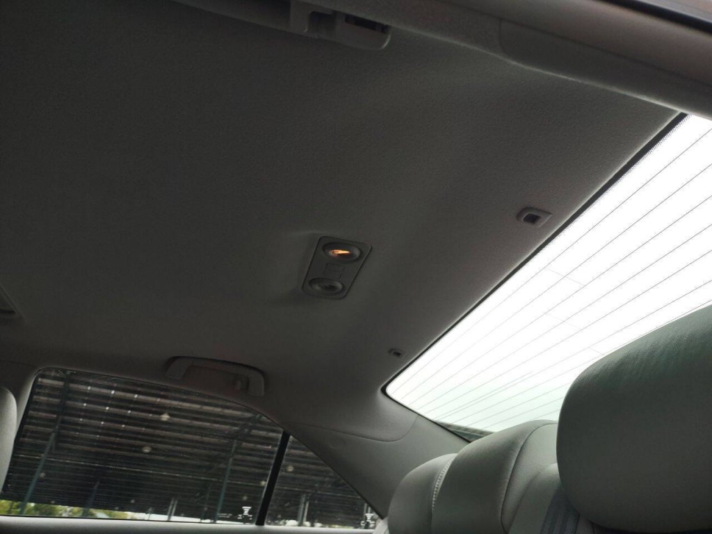 2010 Toyota Camry Image 27