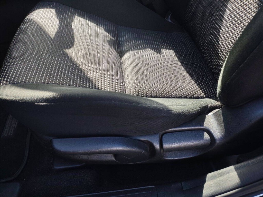 2013 Mazda Mazda3 Image 11