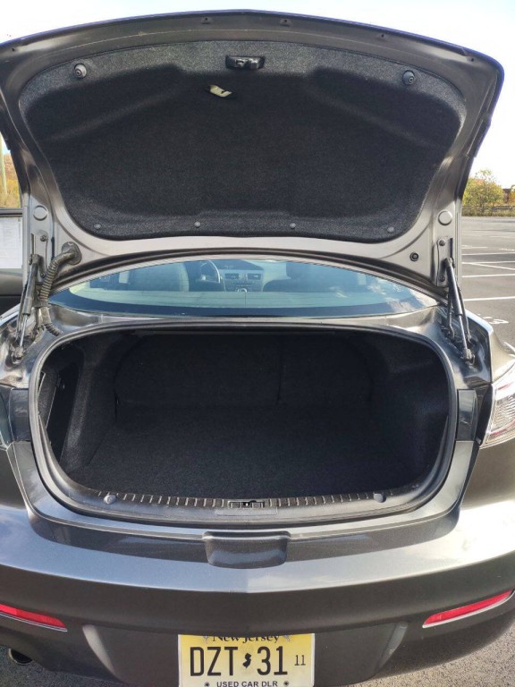 2013 Mazda Mazda3 Image 21