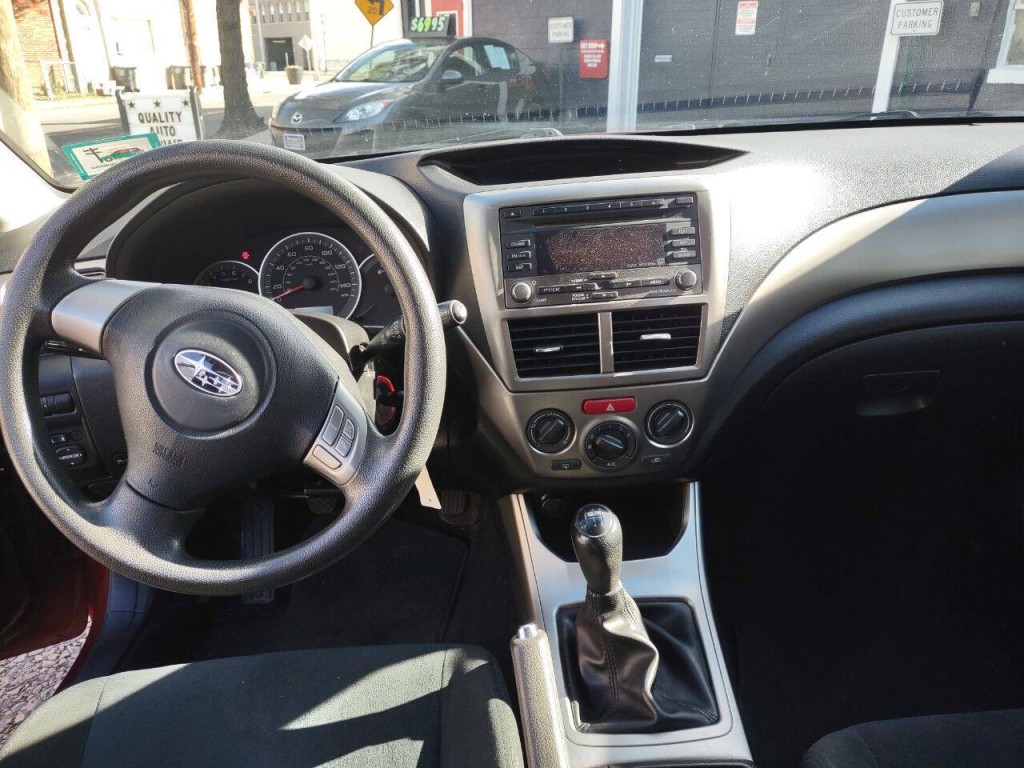 2010 Subaru Impreza Image 7