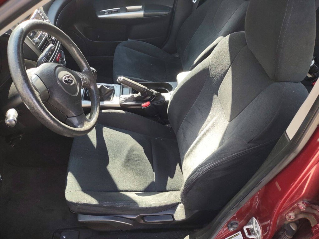 2010 Subaru Impreza Image 9