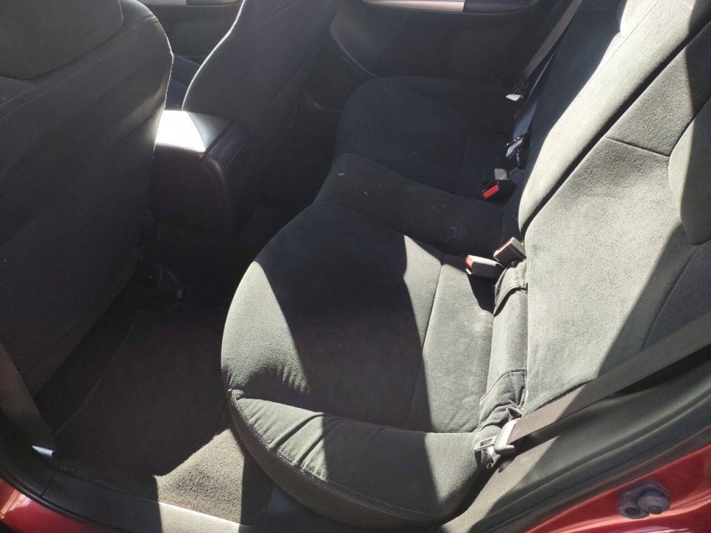 2010 Subaru Impreza Image 13