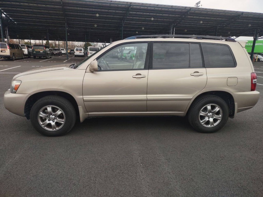 2007 Toyota Highlander Image 2