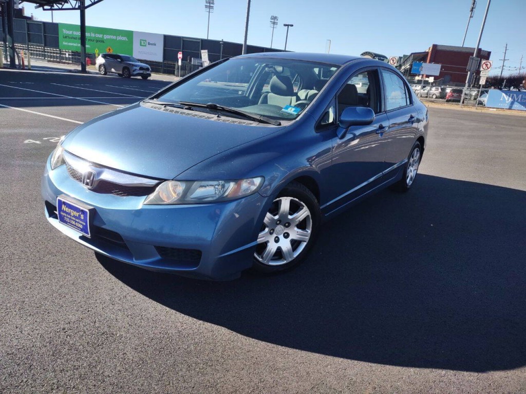 2010 Honda Civic Image 1
