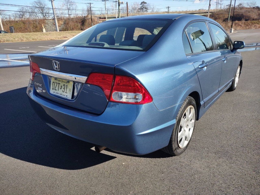 2010 Honda Civic Image 6
