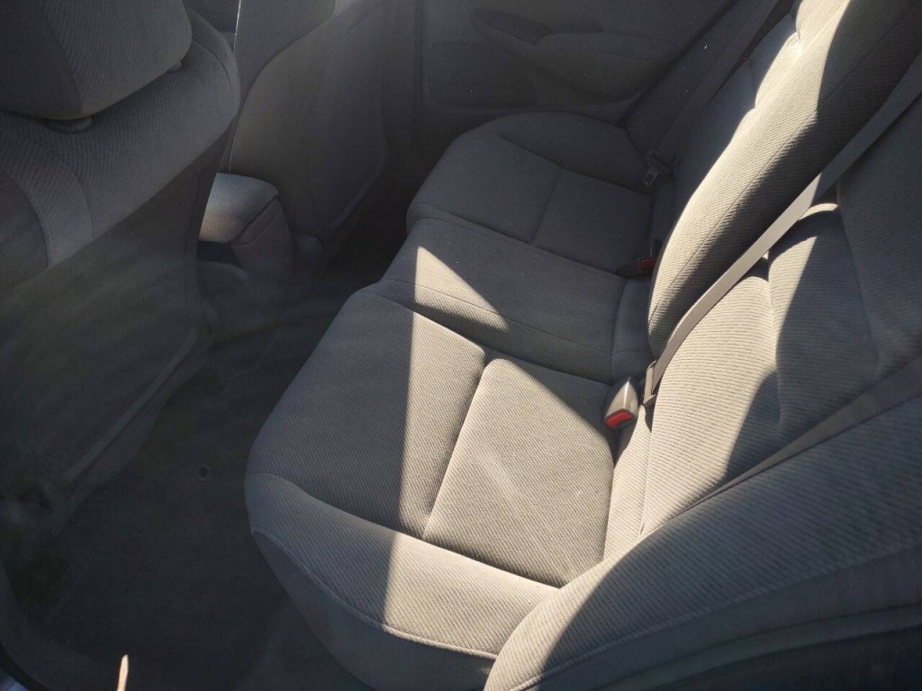 2010 Honda Civic Image 15