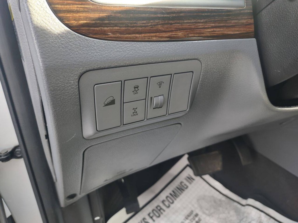 2012 Hyundai Santa Fe Image 12