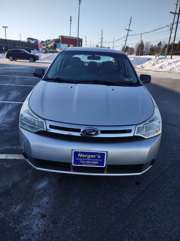 2009 Ford Focus Image 3